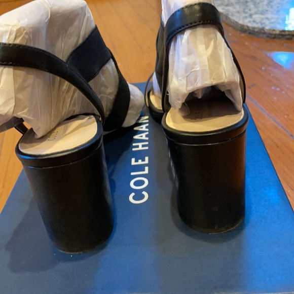 COLE HAAN Black Leather Sandals 9.5 - Picture 5 of 7